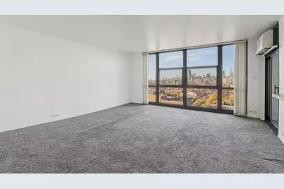 2901 S Michigan Avenue #1909, Chicago, IL 60616 - Photo 3