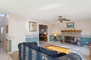 885 Charlton Rd, Lake Villa, IL 60046 - Photo 9