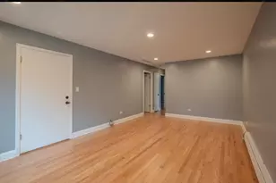 323 Marshall Rd, Bensenville, IL 60106 - Photo 3