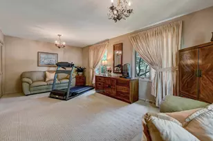 107 Stirrup Ln, Burr Ridge, IL 60527 - Photo 23