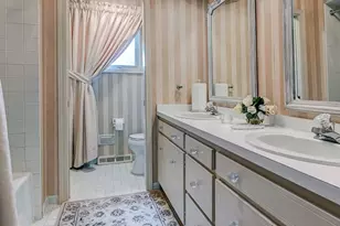 107 Stirrup Ln, Burr Ridge, IL 60527 - Photo 25