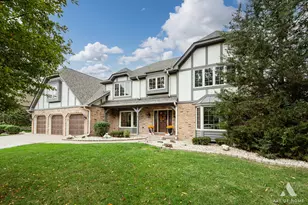 3112 Turnberry Rd, Saint Charles, IL 60174 - Photo 1