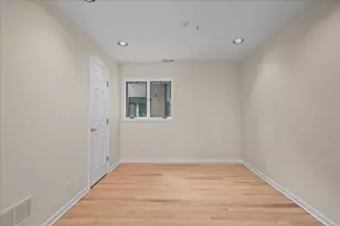 62 E Center Ave, Lake Bluff, IL 60044 - Photo 5