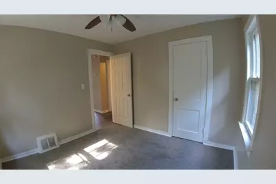 101 Siloam Avenue, Fox Lake, IL 60020 - Photo 11