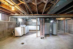 290 E 1st Ave, Clifton, IL 60927 - Photo 17