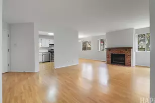 602 Eastview Ct, Schaumburg, IL 60194 - Photo 3