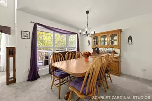 341 Cimarron Rd E, Lombard, IL 60148 - Photo 5