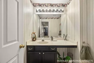 341 Cimarron Road E, Lombard, IL 60148 - Photo 9