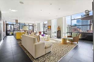 400 W Huron St, Chicago, IL 60654 - Photo 5