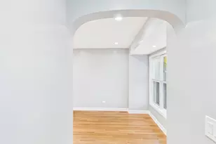 10036 S St Lawrence Ave, Chicago, IL 60628 - Photo 3