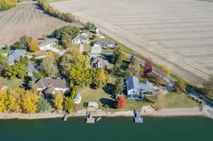 104 Lake View Dr, Fairbury, IL 61739 - Photo 7