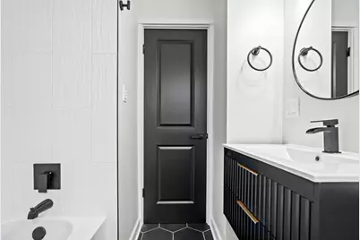 6444 28th Place, Berwyn, IL 60402 - Photo 11