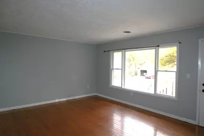 204 E 4th Street, Mackinaw, IL 61755 - Photo 11