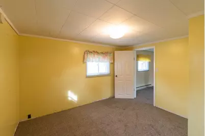 2031 Gilboa Avenue, Zion, IL 60099 - Photo 7