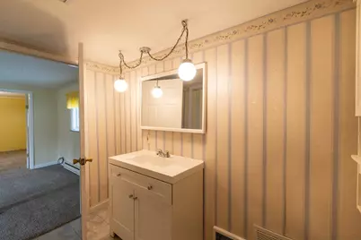 2031 Gilboa Avenue, Zion, IL 60099 - Photo 5