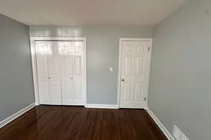 8232 Keating Ave, Skokie, IL 60076 - Photo 11