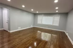 8232 Keating Ave, Skokie, IL 60076 - Photo 5