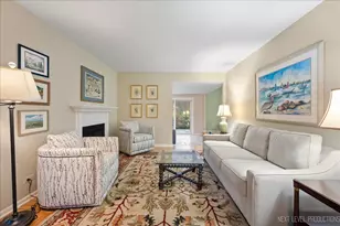 92 Whittington Course, Saint Charles, IL 60174 - Photo 7