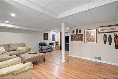 92 Whittington Course, Saint Charles, IL 60174 - Photo 29