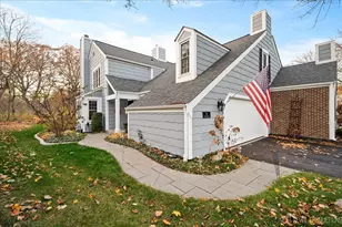 92 Whittington Course, Saint Charles, IL 60174 - Photo 1