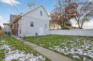 7346 W 57th Pl, Summit, IL 60501 - Photo 25