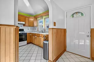 7346 W 57th Pl, Summit, IL 60501 - Photo 3