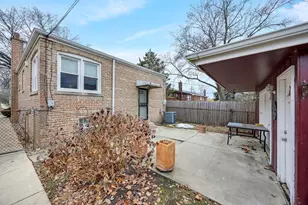 2560 W 119th St, Chicago, IL 60655 - Photo 15