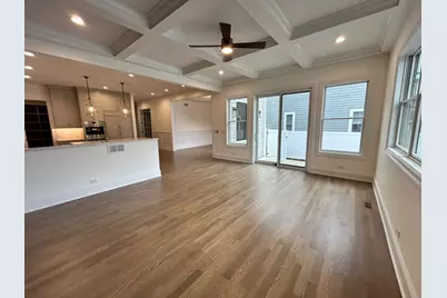 [Address not provided], Elmhurst, IL 60126 - Photo 7