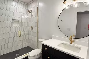 444 E Schiller St, Elmhurst, IL 60126 - Photo 25