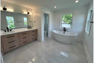 444 E Schiller Street, Elmhurst, IL 60126 - Photo 17