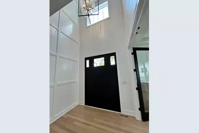 444 E Schiller Street, Elmhurst, IL 60126 - Photo 11