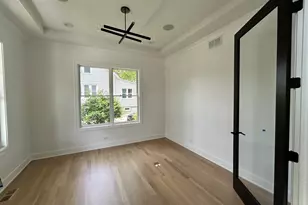 444 E Schiller St, Elmhurst, IL 60126 - Photo 9