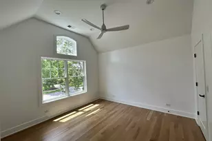 444 E Schiller St, Elmhurst, IL 60126 - Photo 13