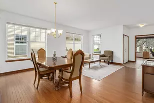 1842 Highbury Ln, Aurora, IL 60502 - Photo 11