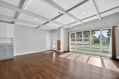 7818 W Argyle Street, Norridge, IL 60706 - Photo 3