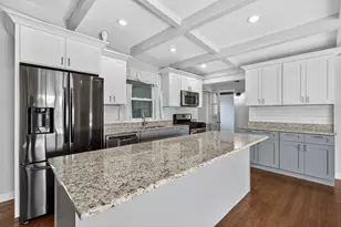 7818 W Argyle St, Norridge, IL 60706 - Photo 5