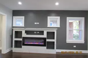 5423 N Sawyer Ave, Chicago, IL 60625 - Photo 3