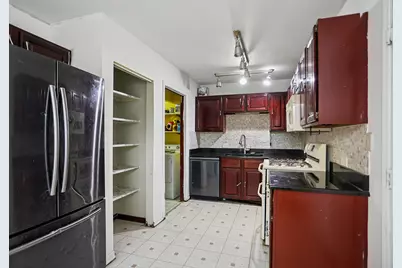 [Address not provided], Naperville, IL 60563 - Photo 5