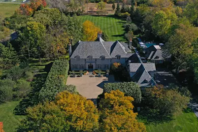 2450 Persimmon Drive, Saint Charles, IL 60174 - Photo 7