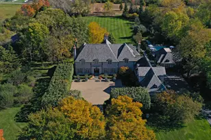 2450 Persimmon Dr, Saint Charles, IL 60174 - Photo 7