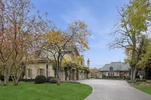 2450 Persimmon Dr, Saint Charles, IL 60174 - Photo 5