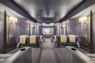 2450 Persimmon Dr, Saint Charles, IL 60174 - Photo 61