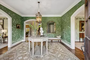 2450 Persimmon Dr, Saint Charles, IL 60174 - Photo 9