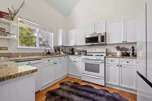 2521 Waterford Ln, Lake in the Hills, IL 60156 - Photo 7