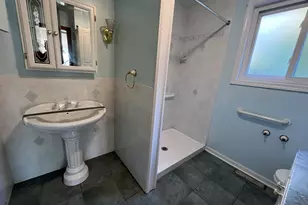 1700 E Forest Ave, Des Plaines, IL 60018 - Photo 11