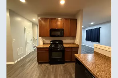 433 Acushnet Street #433, Elgin, IL 60124 - Photo 7