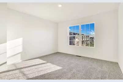 887 Briar Glen Court, Hampshire, IL 60140 - Photo 5