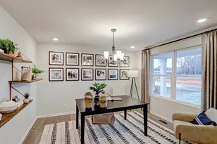 313 Monica Ln, Oswego, IL 60543 - Photo 3