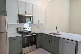 1453 Maple Ave, Evanston, IL 60201 - Photo 3