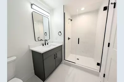 1453 Maple Avenue #205, Evanston, IL 60201 - Photo 13